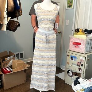 Jessica Simpson Cream and Yellow Skirt Set